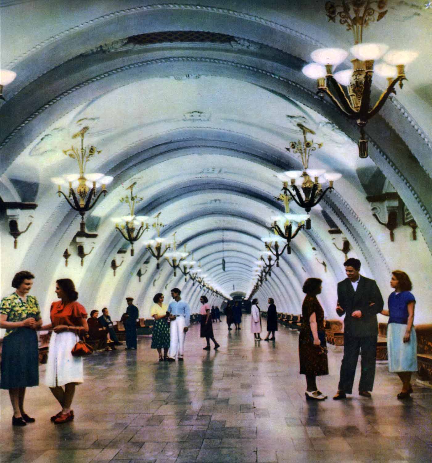 станция Арбатская московского метрополитена, 1953 год