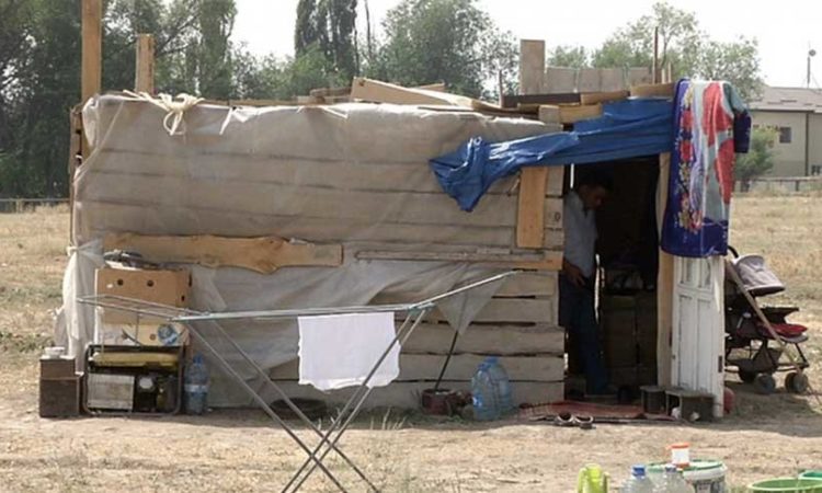 Нищета в Казахстане, как жить без денег и крыши над головой?
