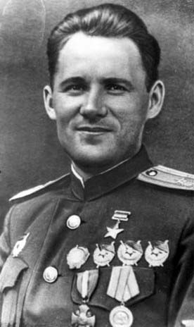 Авдеев Михаил Васильевич, летчик, герой Советского Союза