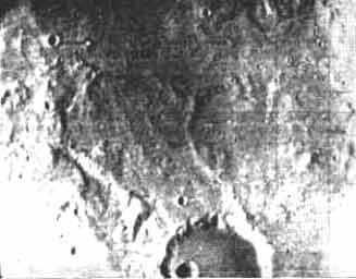 Одна из фотографий Марса, полученная станцией Маринер-7