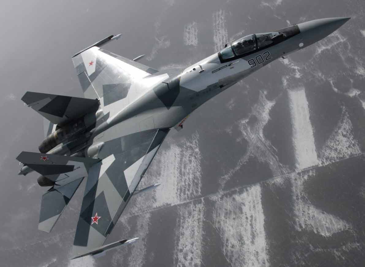истребитель Су-35 вид сверху