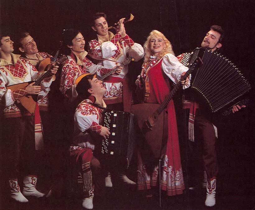 Ансамбль Белый день, 1992 год, фольклорное творчествр