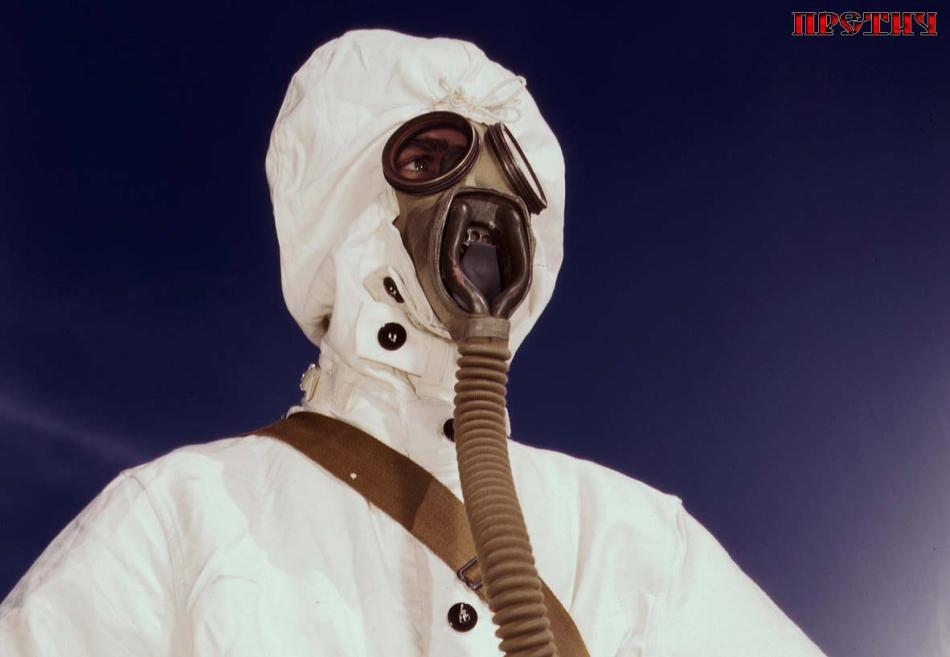 1942 - новый костюм химзащиты, США