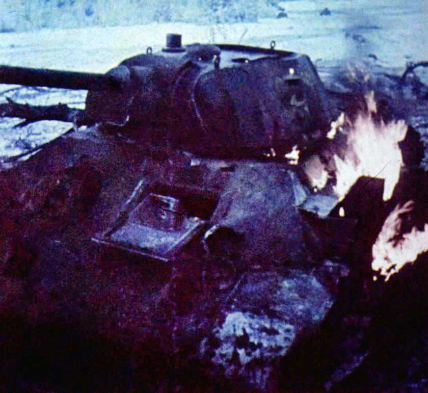 1941 - горящий Т-34 Битва за Москву