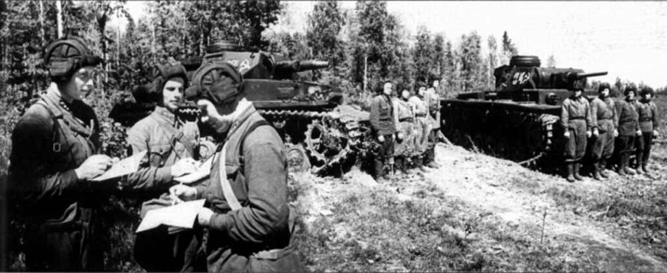 1942 - Волховский фронт, советские танкисты