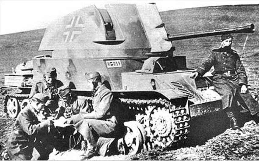 Румынская 40M «Нимрод» (40M Nimrod) на Восточном фронте, экипаж обедае